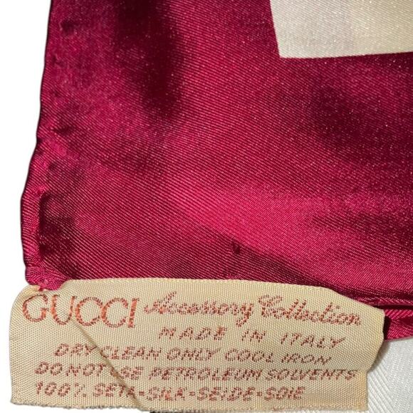 Gucci Vintage Floral Silk Scarf With Box - Picture 14 of 16